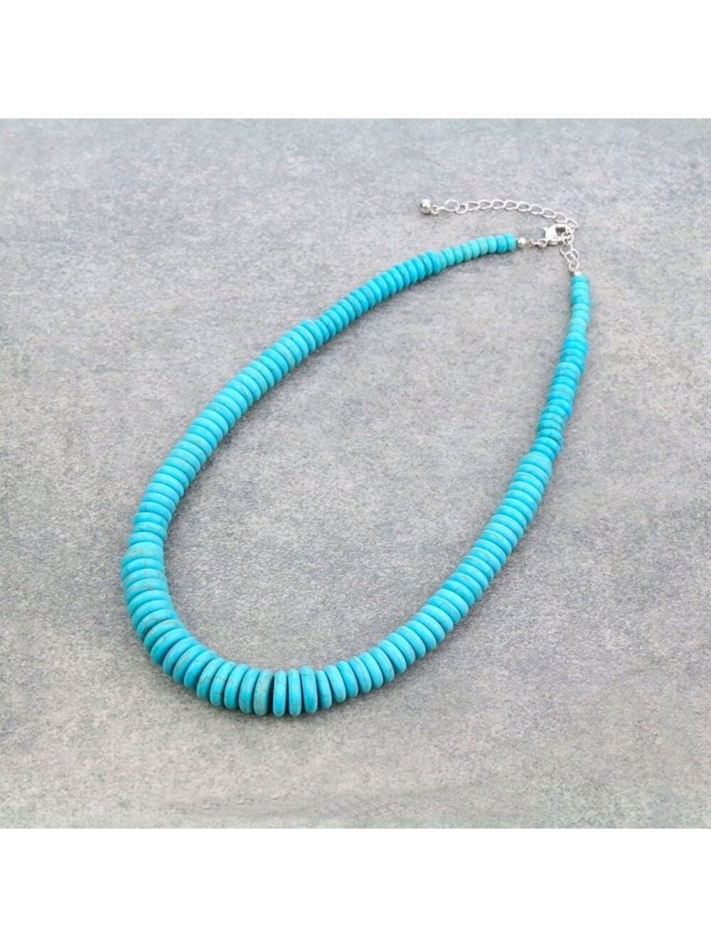 Western Heishi Stone Beaded Necklace Turquoise 18″ - Picture 1 of 1